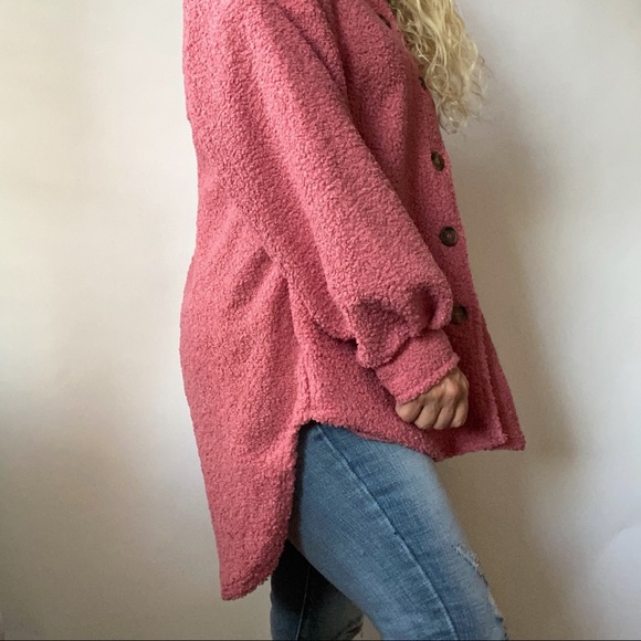 Last One! KEATON • BUTTON DOWN SHERPA SHACKET Pink - Picture 9 of 10